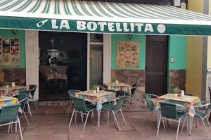 Pizzería La Botellita