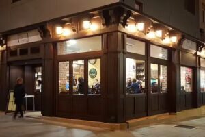 Pizzería La Competencia