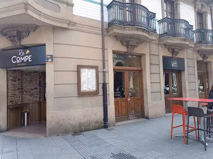 Pizzería La Competencia