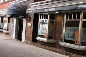 Pizzería La Luna