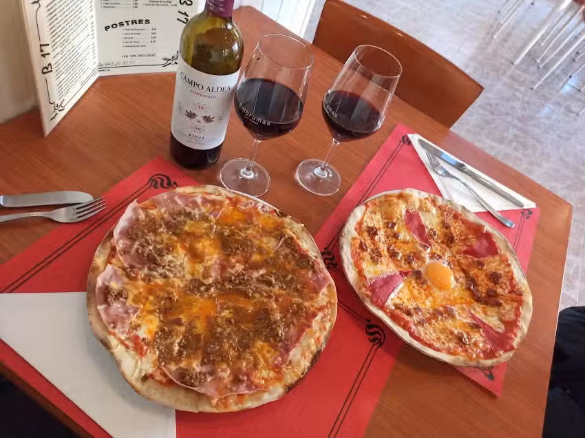 Pizzeria La Mina B17