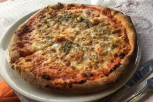 PIZZERÍA LA RIVERA – LLANES