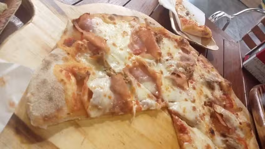 Pizzería La Toscana