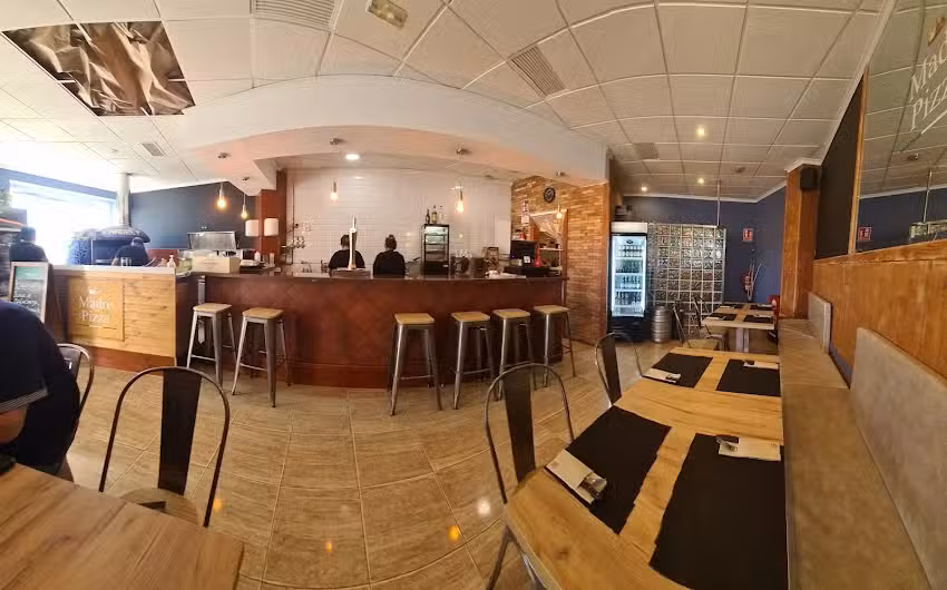 Pizzeria Madre Pizza