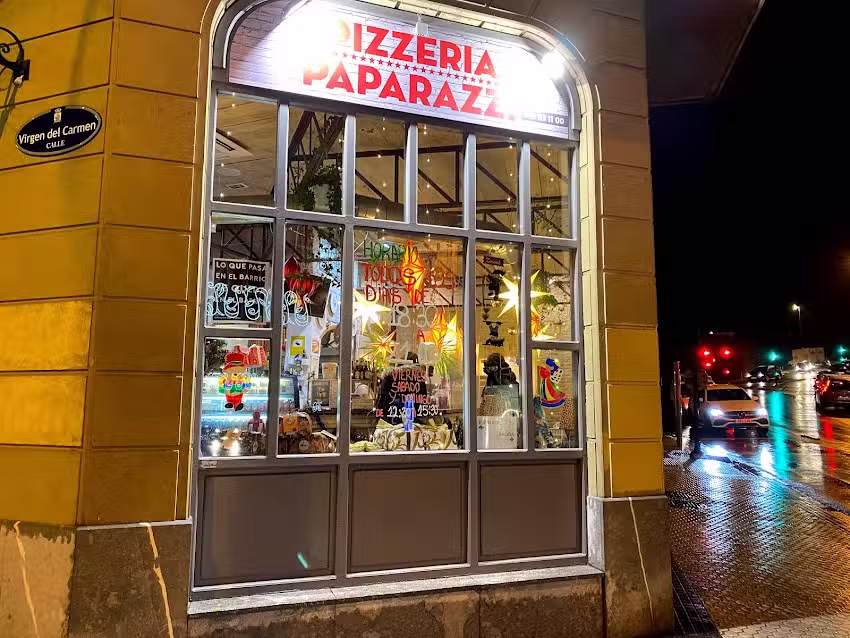 Pizzeria Paparazzi