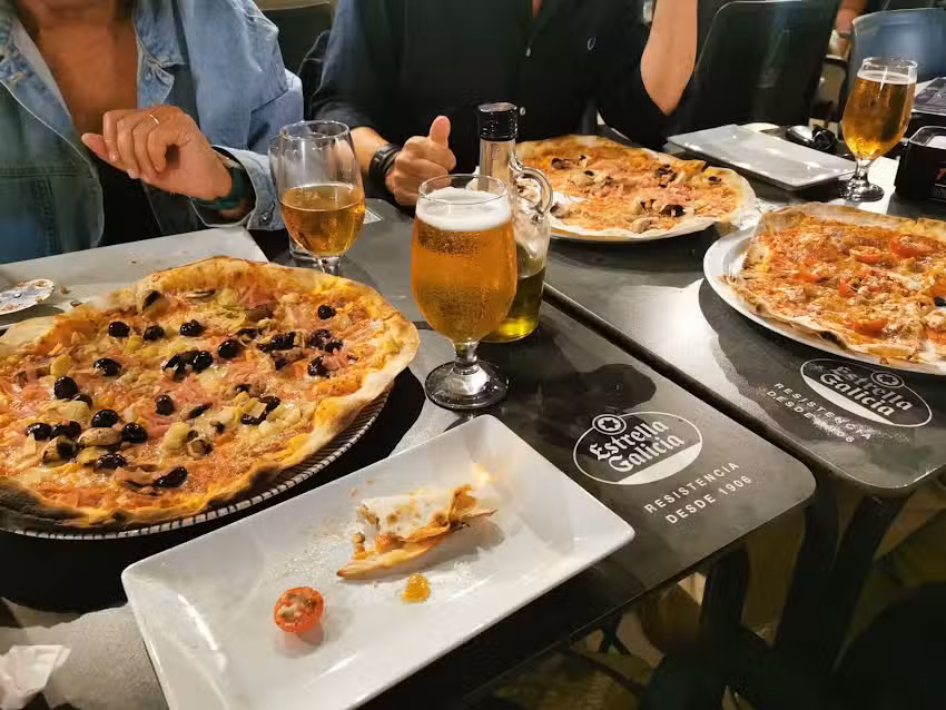 Pizzeria Pietro – Montes Hosteleria y Turismo.
