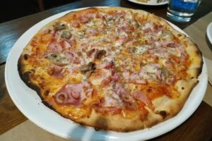 Pizzería, Restaurante Casa Luisa