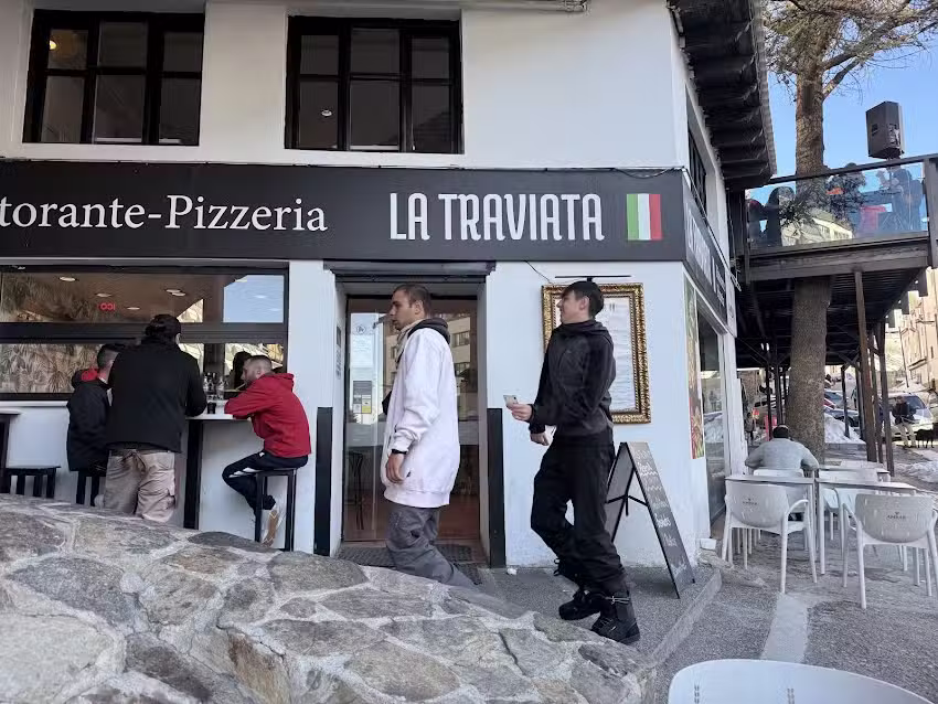 Pizzería Ristorante La Traviata