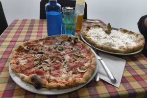 Pizzeria Rosticceria Carly