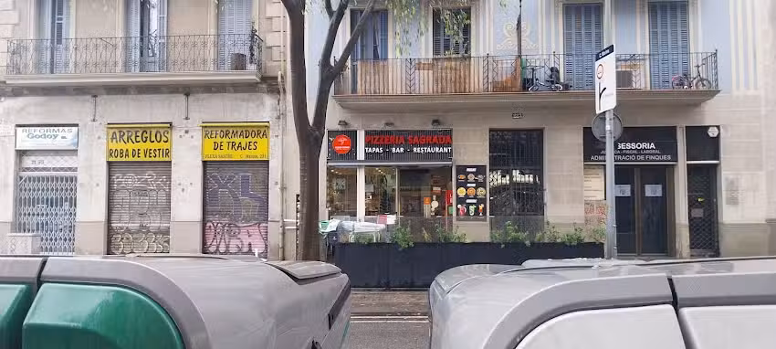 Pizzeria Sagrada – Tapas, Bar, Restaurant