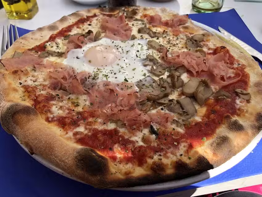 Pizzería Santorini