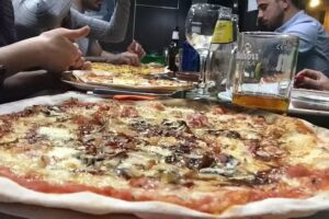 Pizzeria Socarratto Horno de Leña