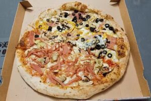 Pizzería y patatas asadas quecomo