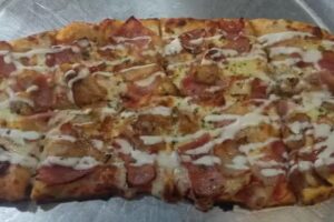 Pizzería y pollería Conde