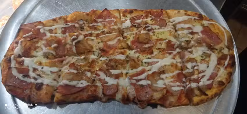 Pizzería y pollería Conde