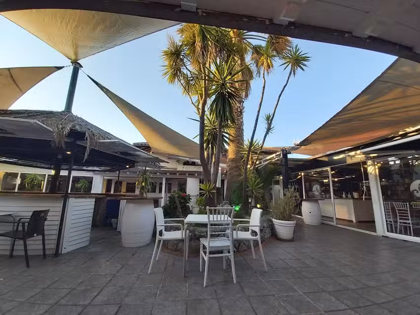 Pub restaurante La Cala