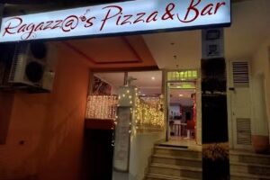 Ragazz@’s pizza bar