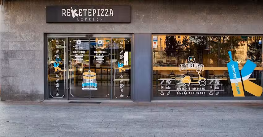 REKETEPIZZA