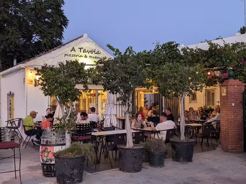 Restaurante A Tavola Trattoria & Pizzeria