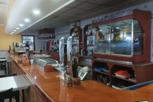 Restaurante El Calar Pizzeria Arroceria Casi 33 años al servicio