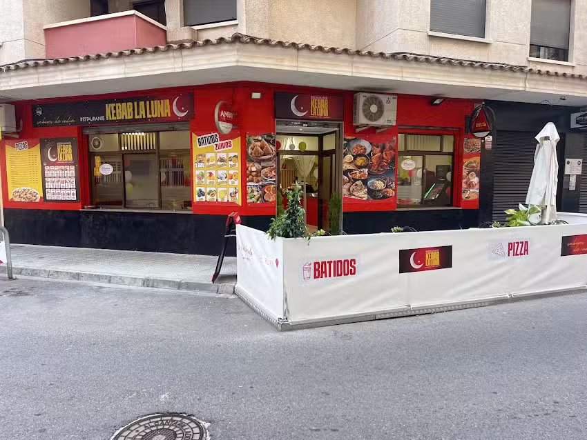 Restaurante kebab la luna