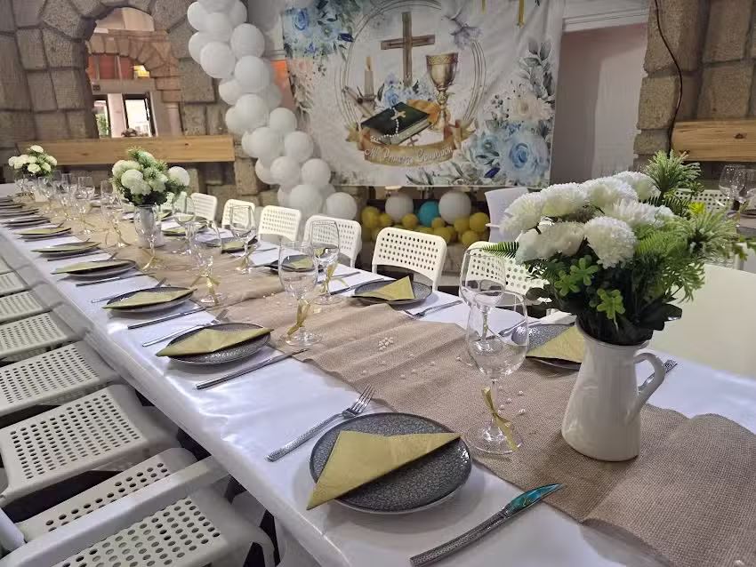 Restaurante La Cascada lacascadarestaurantcocktailbar