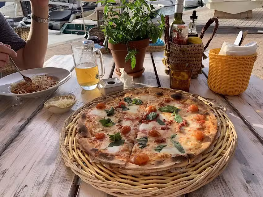 Restaurante La Oca Port Adriano