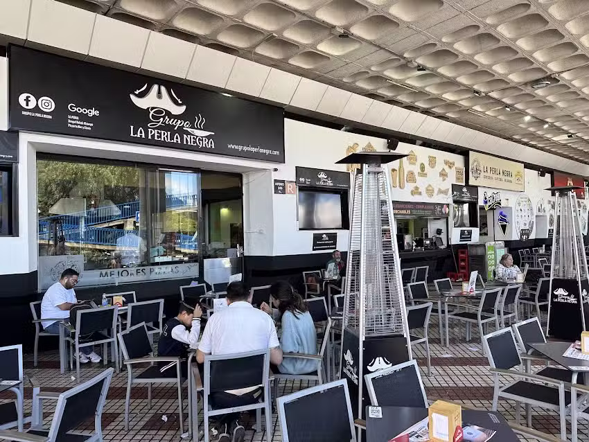Restaurante La Perla Negra Alcampo La Laguna