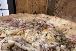 Restaurante | Malavida Relío Urbano | Hamburguesas y Pizzas