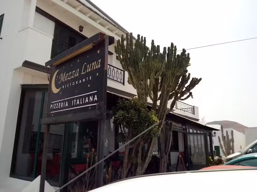 Restaurante Mezzaluna