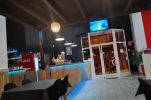 Restaurante pizzería caribbeans