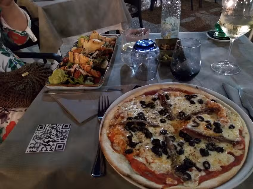 Restaurante-Pizzería El Jardín