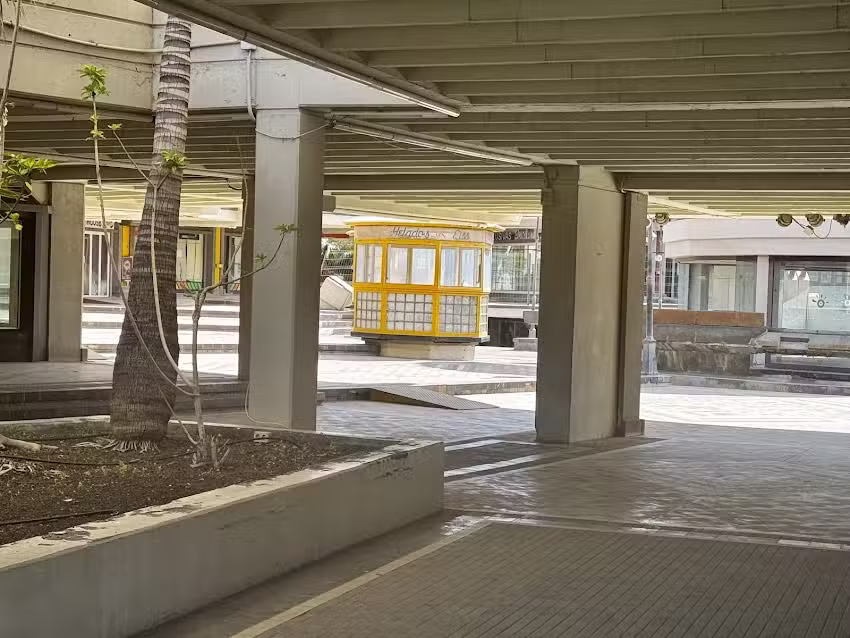 RESTAURANTE PIZZERIA FARO 2