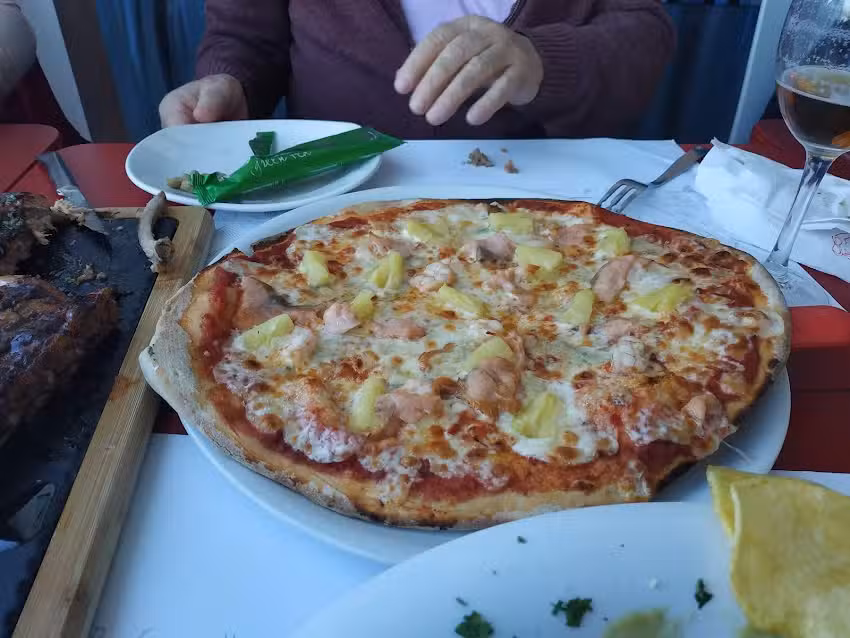 Restaurante Pizzeria GRAZIE MILLE