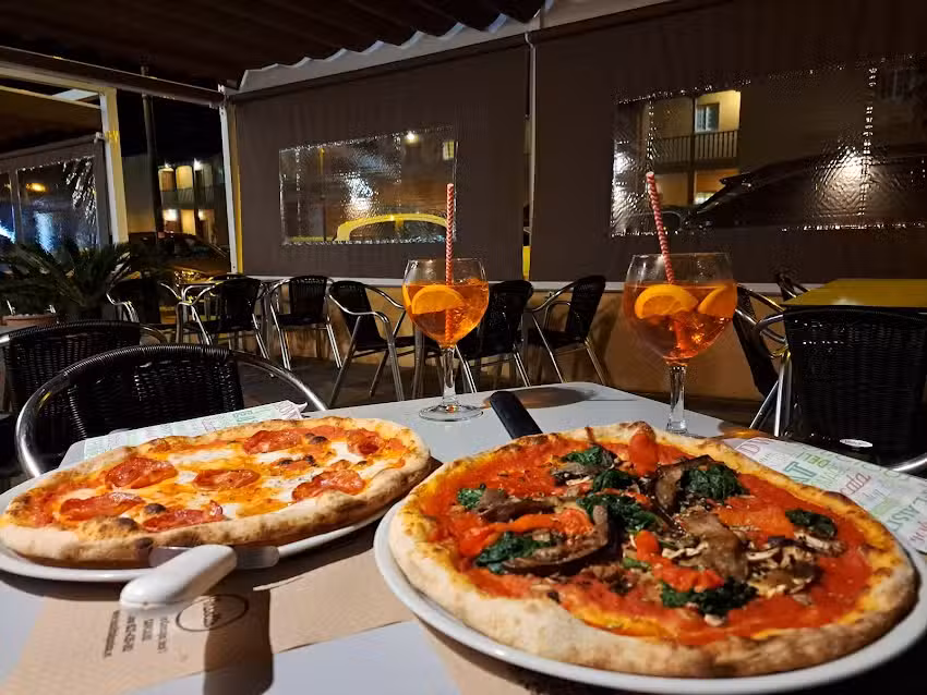 Restaurante Pizzeria Insólito | La Palma, La Isla Bonita.