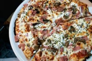 Restaurante PIZZERIA La Piscina