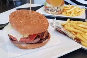 RESTAURANTE PIZZERÍA MAC ROBER