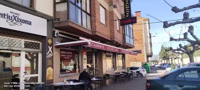 Restaurante Yerard 44