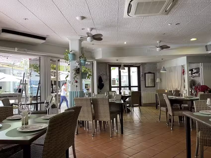 RISTORANTE ITALIANO IL POMODORO.