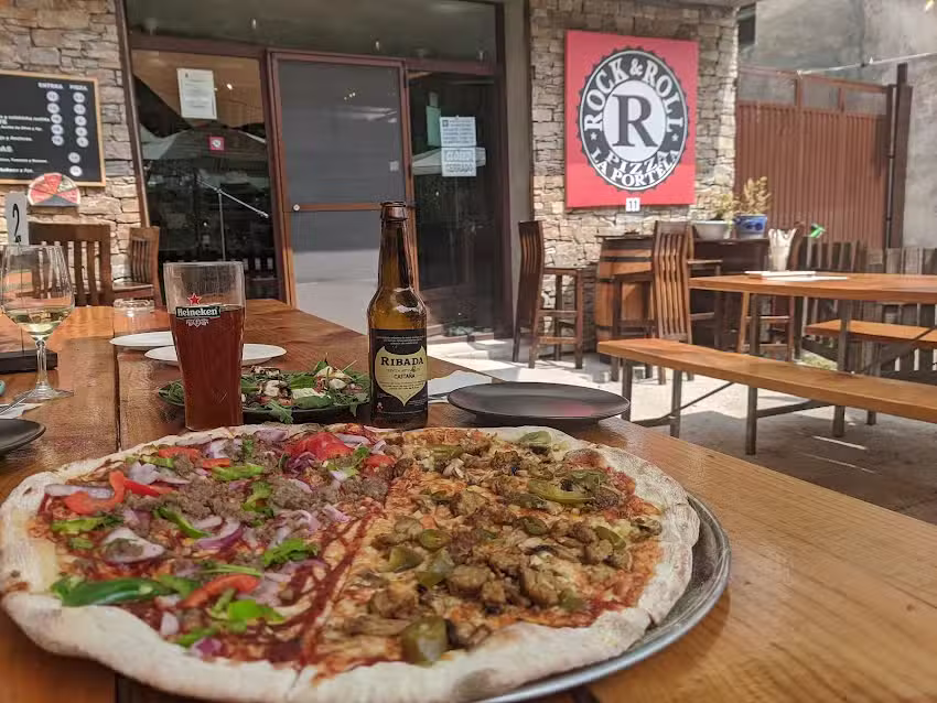 Rock & Roll Pizza La Portela / RB-LE-1723