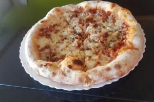 RUEDA PIZZERIA KEBAB