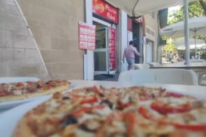 Salty pizzeria kebab