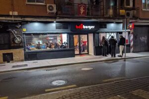 SCAMPIA pizzeria trattoria