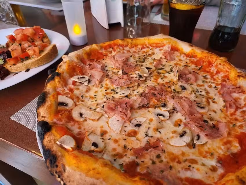 Sorrento pizzería restaurante