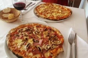 Stromboli (Ciao mammá) Restaurante Pizzeria