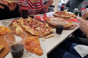 Telepizza Cantabria, Barcelona – Comida a Domicilio