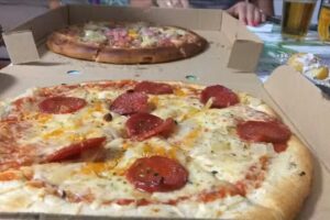 Torreguil Burger y Pizza