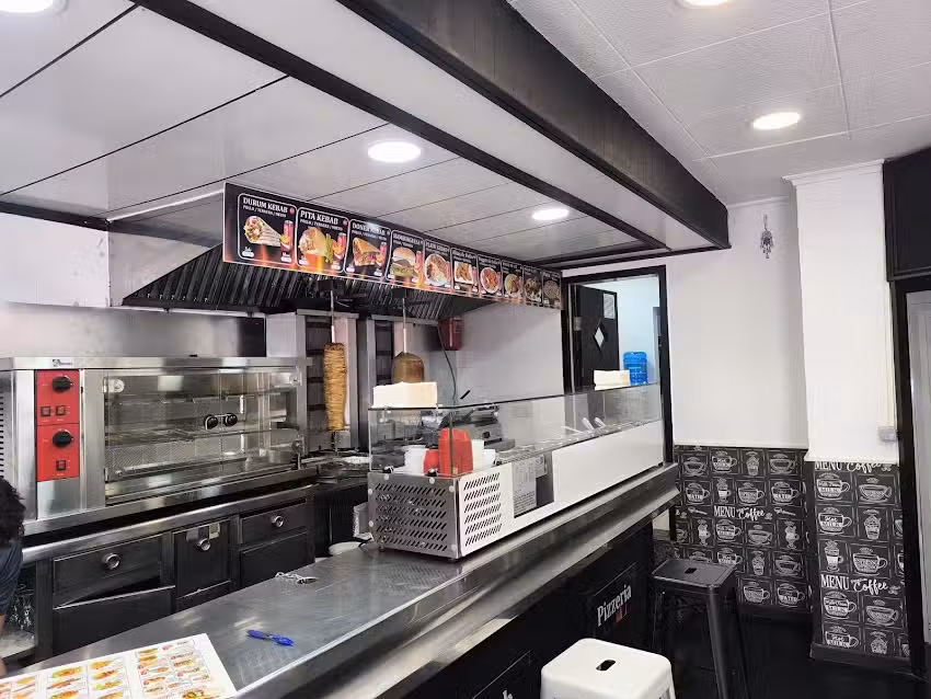 Unique Kebab Pizzeria