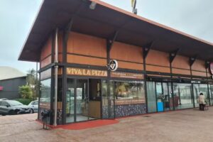 Viva La Pizza Restaurant