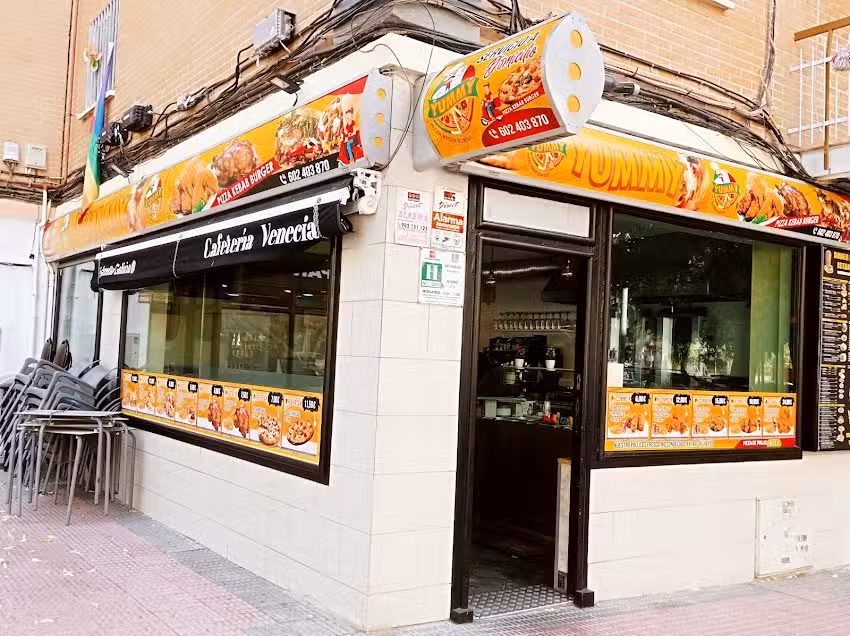 YUMMY, PIZZA KEBAB, BURGUER